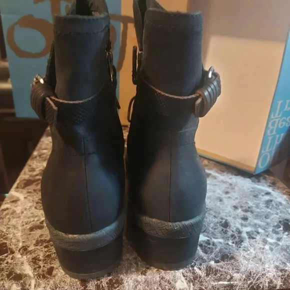 OTBT | Black Gallivant Leather  Boot - NIB - Picture 7 of 12